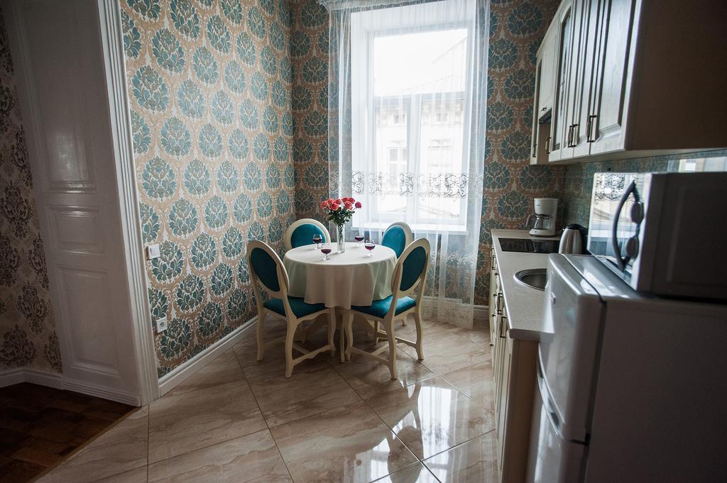 Cozy Apartment 39/34 Lviv Exterior foto