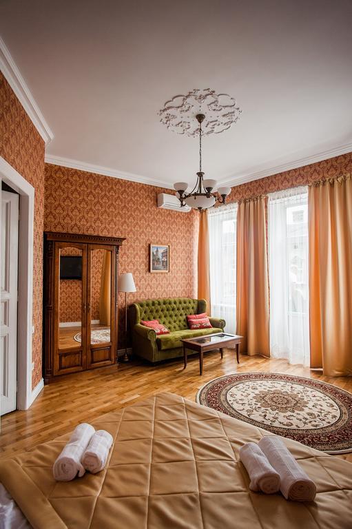 Cozy Apartment 39/34 Lviv Exterior foto