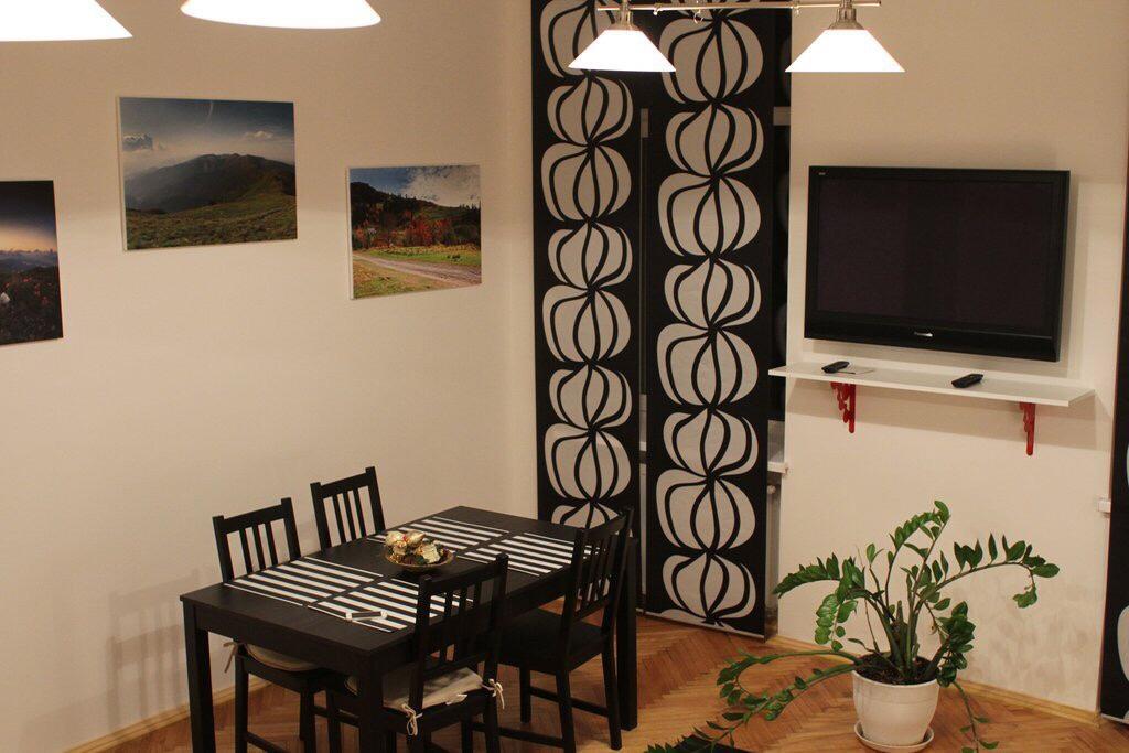 Cozy Apartment 39/34 Lviv Exterior foto